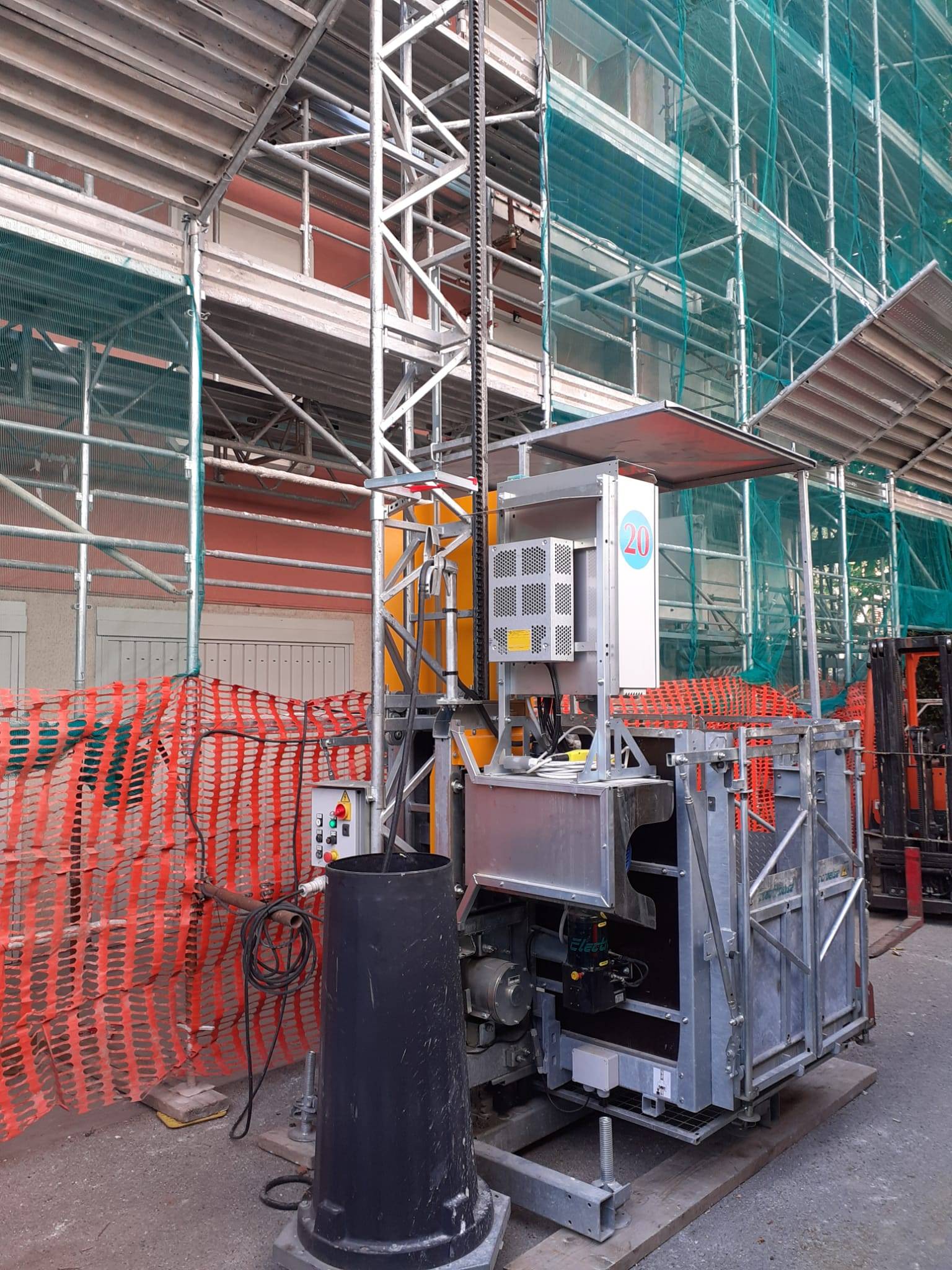 Modello ELSAPM-M10 -monofase- elettromeccanico - cesta media