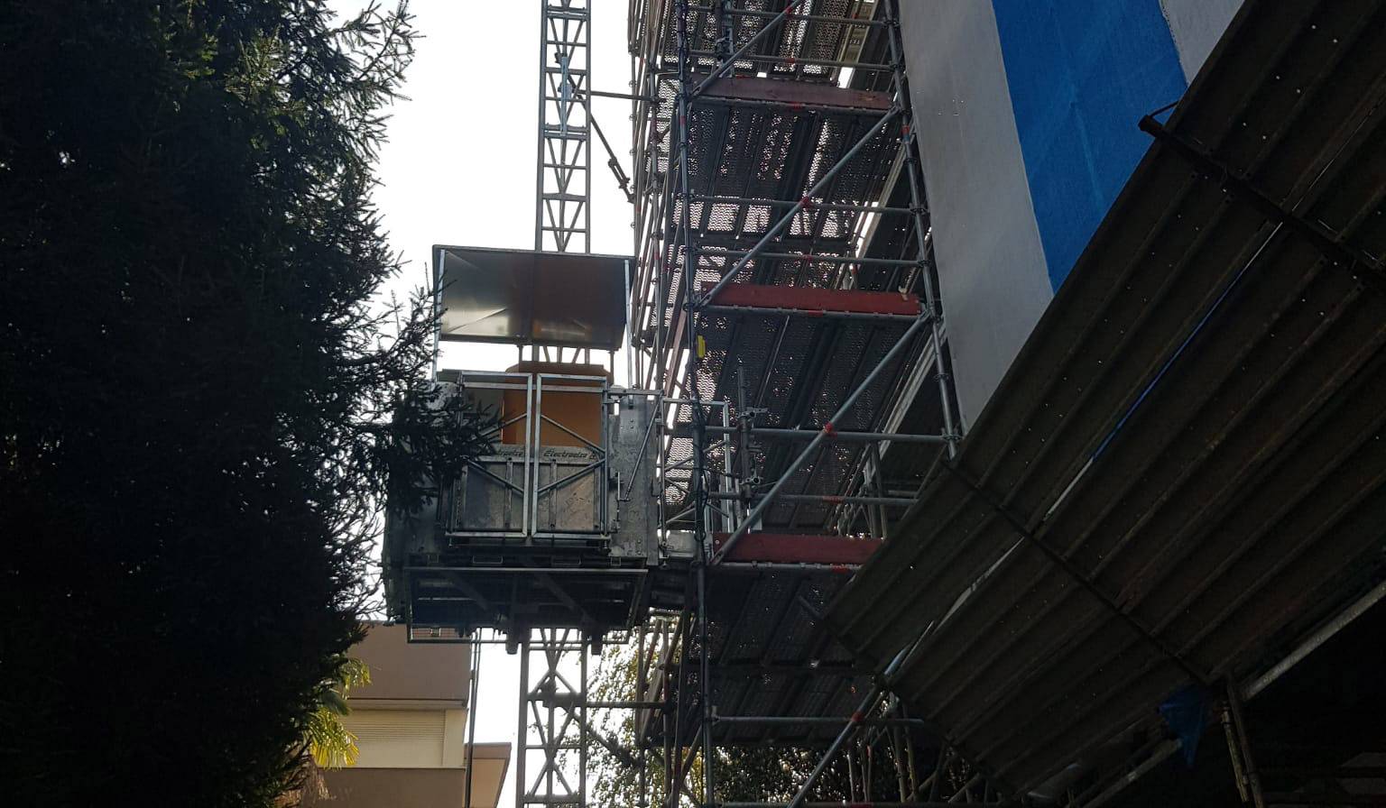 av-montacarichi-COMO-ASCENSORE-ELSA-PM-M10-MONOFASE-CESTA-MEDIA-(2)